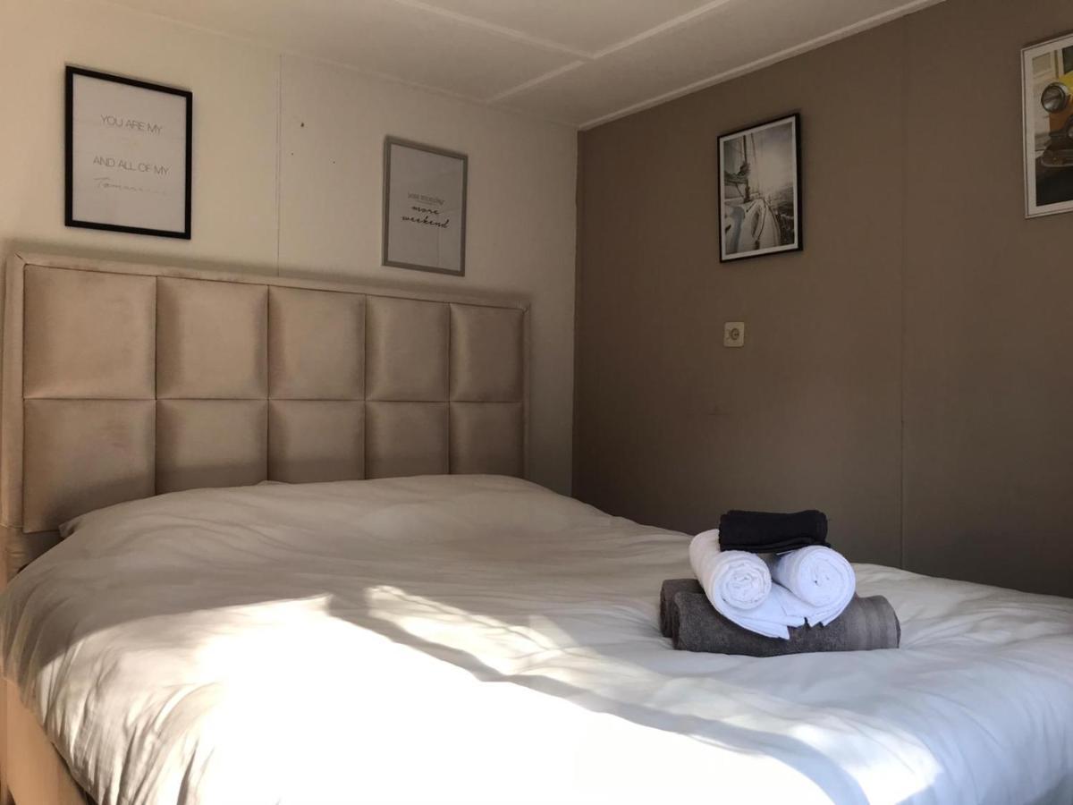 Вілла Omheind Chalet Met Prive Hottub. Op De Veluwe Вортуізен Екстер'єр фото